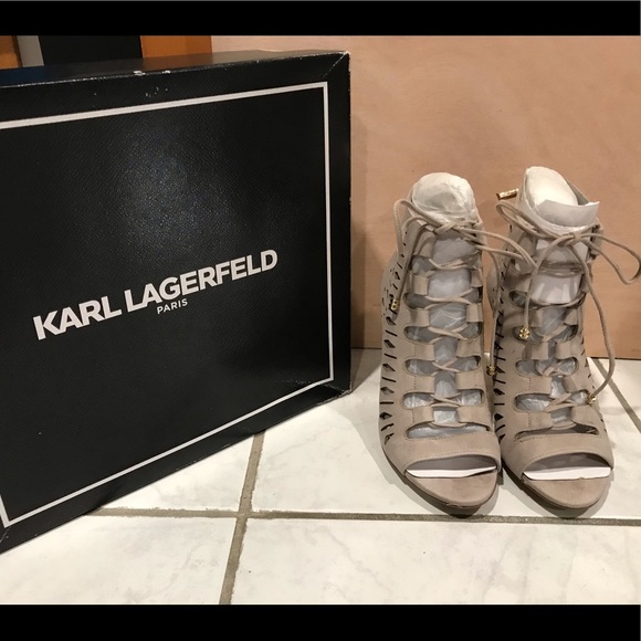 🆕️ Karl Lagerfeld Berry Cutout Open Toe Taupe Suede Booties size 5 - Picture 2 of 12